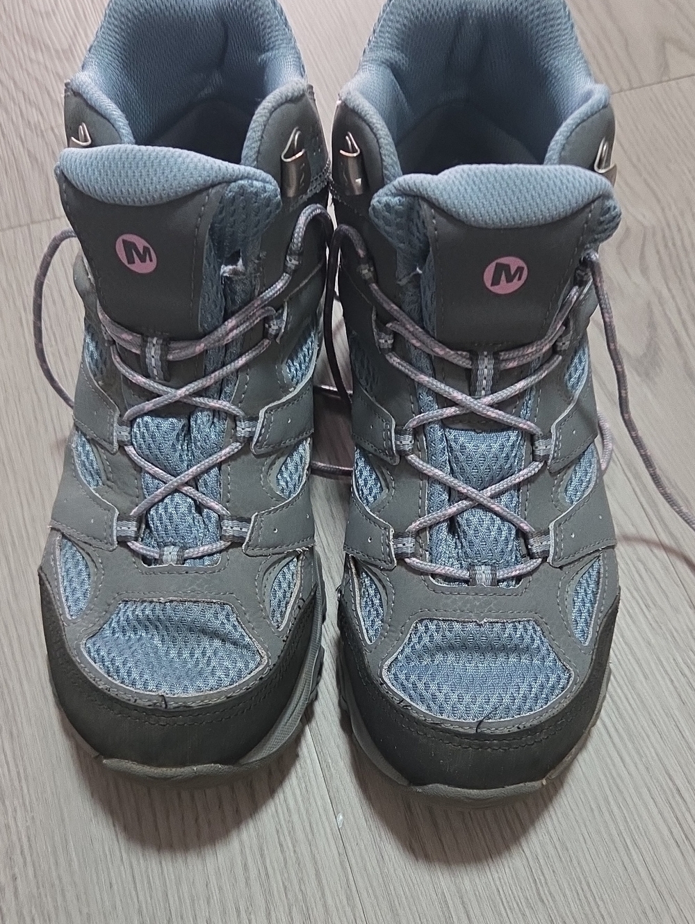 Merrell Moab 3 Youth Grey and Light Blue Hiking Boots, Size 6.5